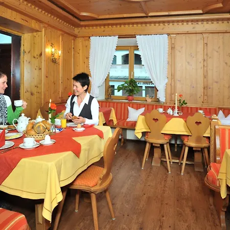 Hotel Lenzenhof